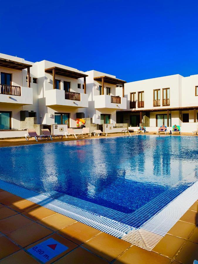 La Casa Roja Apartment Puerto Calero Bagian luar foto