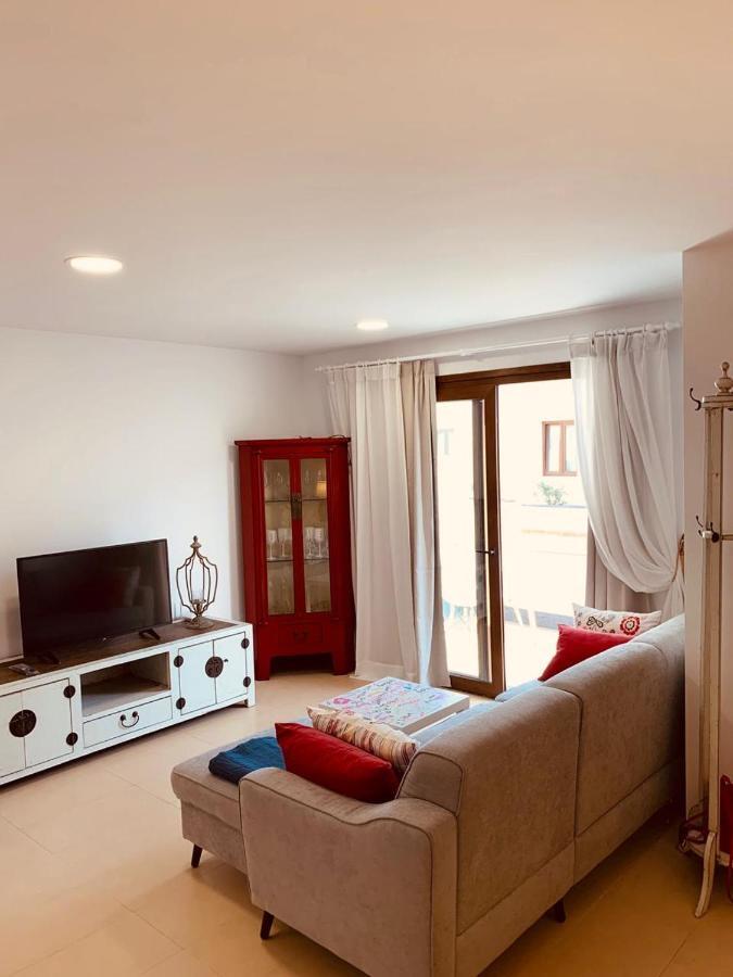 La Casa Roja Apartment Puerto Calero Bagian luar foto